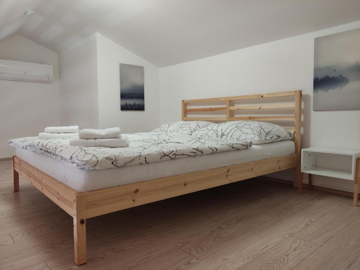 Mikulov Apartments - Apartman Misa Bagian luar foto